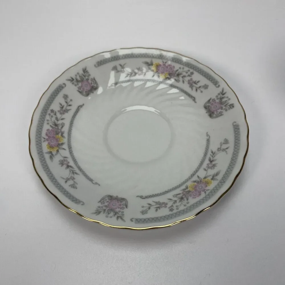 Unbranded vintage tea